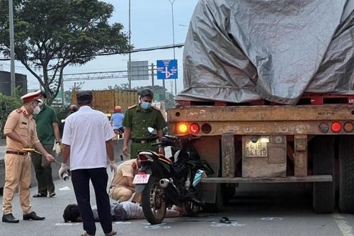Bình Dương: Liên tiếp 2 vụ tai nạn trong đêm, khiến 2 người tử vong