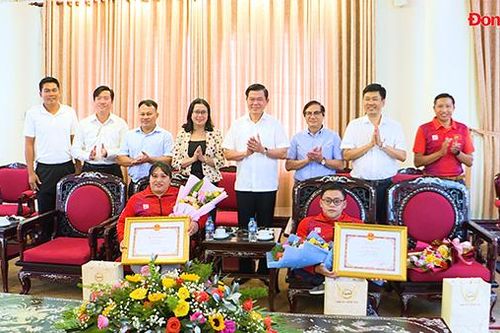 Bí thư Tỉnh ủy gặp gỡ, chúc mừng các VĐV Đồng Nai đạt thành tích cao tại Para Games Đông Nam Á