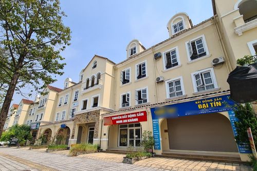 Thị trường 'xì hơi', văn phòng môi giới bất động sản đìu hiu