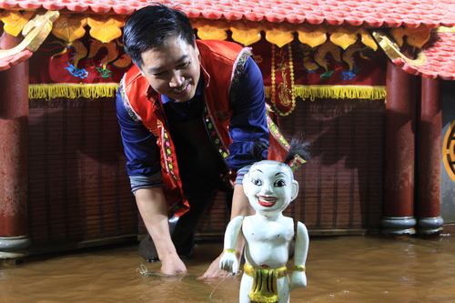 Rối nước thâm nhập xứ sở kim chi
