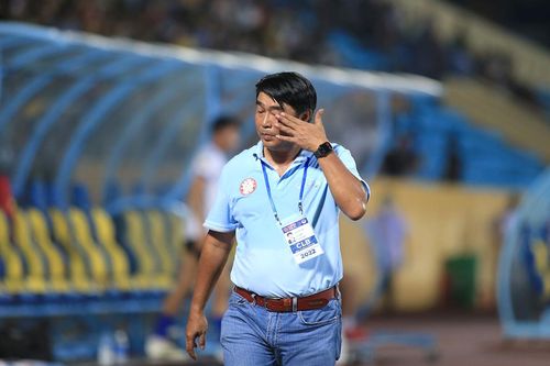 V – League 2022: Những chiếc ghế huấn luyện viên tăng nhiệt