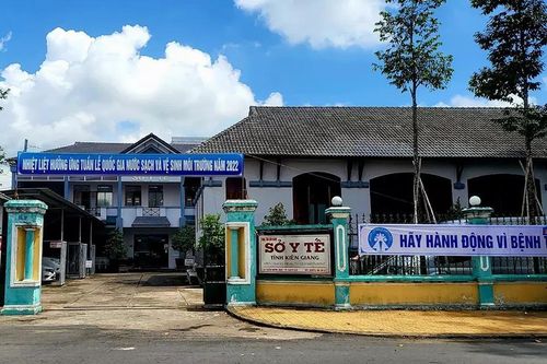 Kỷ luật cảnh cáo Giám đốc Sở Y tế Kiên Giang