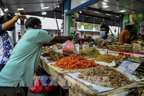 Thiếu nhiên liệu trầm trọng khiến giá điện ở Sri Lanka tăng cao