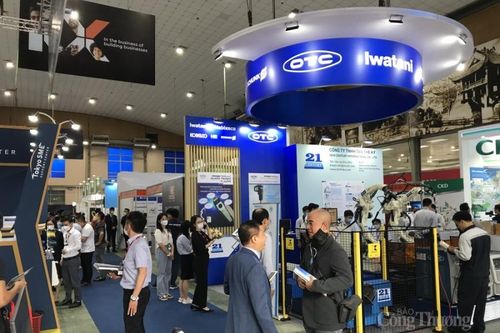 Khai mạc triển lãm Vietnam Manufacturing Expo