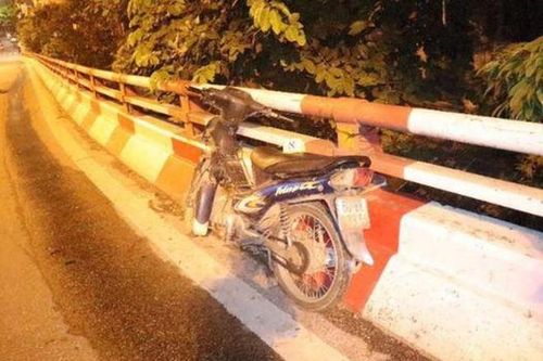 Người đàn ông tử vong do tai nạn giao thông ở gầm cầu Chương Dương lúc rạng sáng