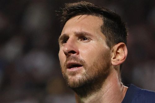 Không dễ để Messi về lại Barca