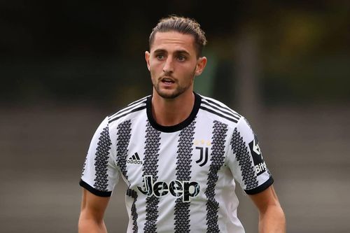 Mẹ Rabiot gây áp lực với Man Utd
