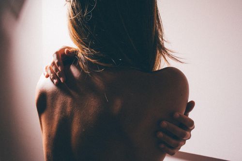 Phụ nữ có thể dị ứng với tinh dịch