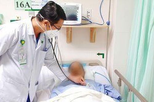 Cụ bà tại Trà Vinh bị ong đốt khiến suy gan, thận