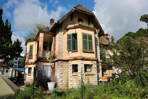 Biệt thự Pháp cổ bỏ hoang giữa lòng Sa Pa