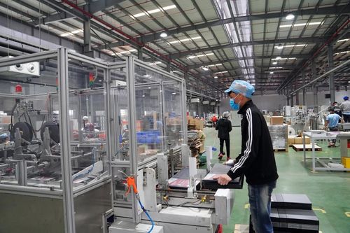 Sản xuất phục hồi mạnh mẽ, bùng nổ nhu cầu nhân sự lĩnh vực công nghiệp hỗ trợ