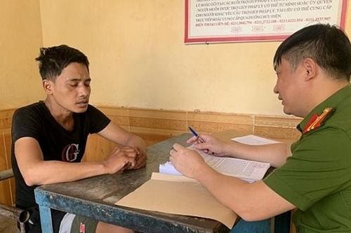Cướp giật dây chuyền của trẻ em để mua ma túy