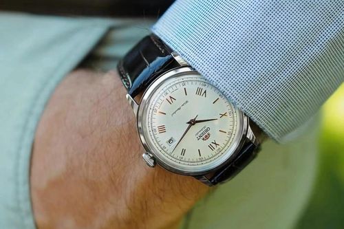 Giá trị thực của mẫu đồng hồ 150 USD