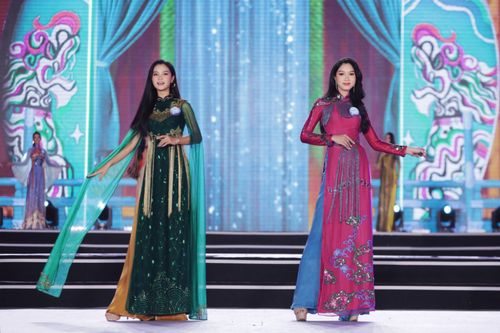 Top 37 Miss World Vietnam 2022 khoe đường cong gợi cảm với áo dài