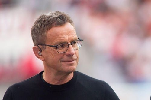 Ralf Rangnick 'xúi' học trò không đến Man Utd