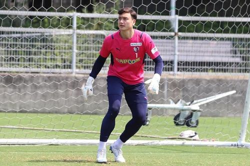 Chơi tấn công kém cỏi, Bình Định FC sắp chi tiền tỷ để đón thủ môn Đặng Văn Lâm