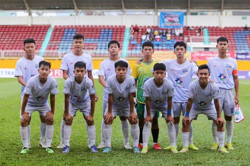 Cao đẳng Công nghiệp Huế: Trung tâm ươm mầm tài năng bóng đá trẻ