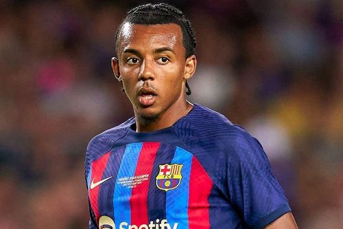 Barca đăng ký hết tân binh, ngoại trừ Kounde