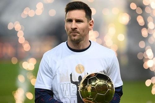 Phản ứng của CĐV khi Messi trượt đề cử Quả bóng vàng