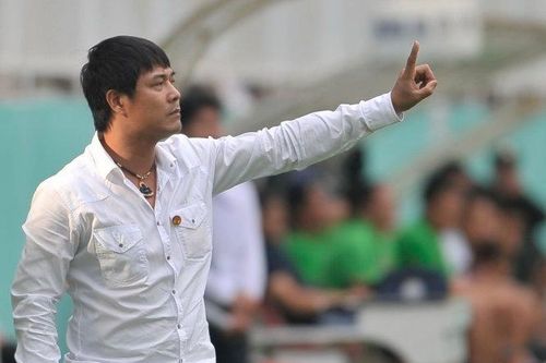 Huấn luyện viên Hữu Thắng: 'CLB Thành phố Hồ Chí Minh đã bị mất oan một bàn thắng'
