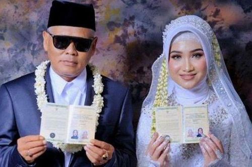 Người đàn ông 61 tuổi cưới cô vợ mới 19 và cái kết tê tái