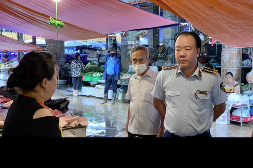 Lực lượng Quản lý thị trường kiểm tra, giám sát ổn định thị trường tại Hà Nam, Vĩnh Phúc