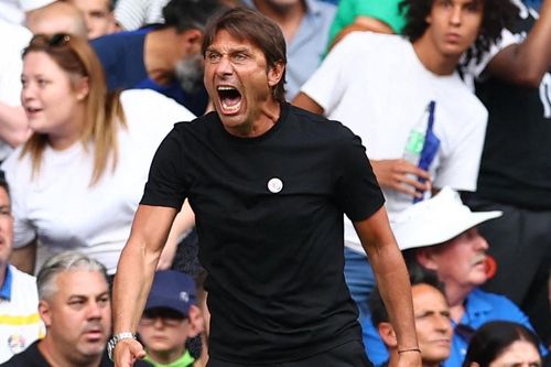 Tottenham cầm hòa Chelsea bằng bàn thắng ở phút 90+6
