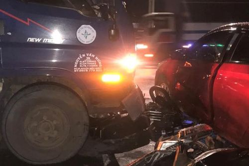 Khởi tố vụ án xe tải tông 7 ô-tô, xe máy khiến 1 người chết