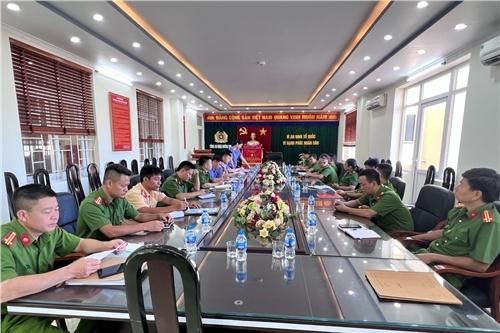 Trực tiếp kiểm sát việc tiếp nhận, giải quyết tin báo về tội phạm tại quận Dương Kinh