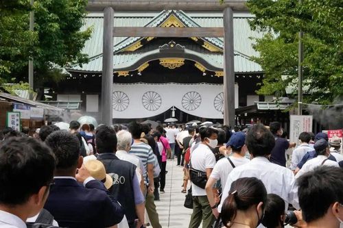 Ba bộ trưởng Nhật Bản thăm đền Yasukuni, Hàn Quốc nổi giận