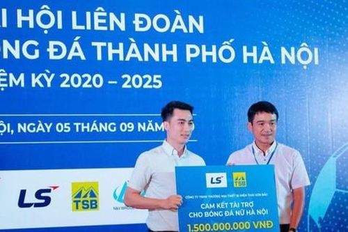 Bóng đá nữ Hà Nội được tiếp sức từ đối tác truyền thống