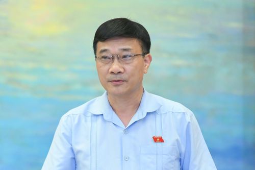 'Khủng bố' tin nhắn, cuộc gọi rác, xử lý thế nào cần làm rõ