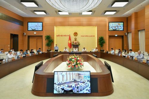 Dự án Luật Bảo vệ quyền lợi người tiêu dùng (sửa đổi): Làm rõ trách nhiệm của doanh nghiệp đối với người tiêu dùng