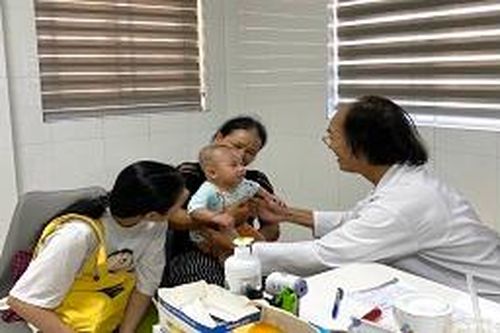 Phòng ngừa cúm A cho trẻ