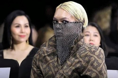 Hàng ghế đầu thời trang mất giá trị vì TikToker tai tiếng