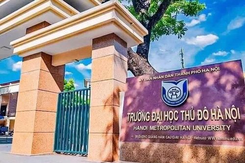 Lời kể của bạn cùng lớp nữ sinh ĐH Thủ đô tố bị thầy giáo quấy rối