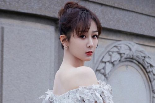 Dương Tử trượt dốc hình ảnh vì một lời nói dối