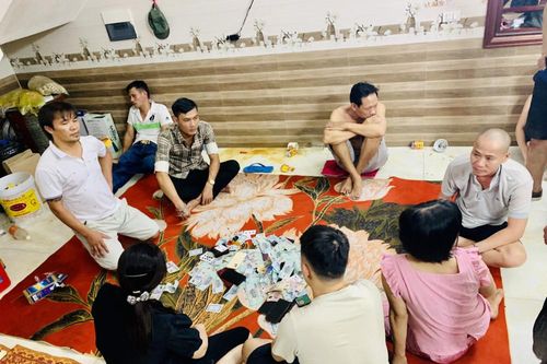 Triệt phá sới bạc, thu giữ gần 161 triệu đồng