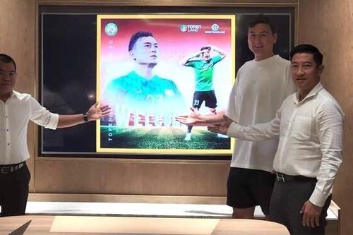 Đặng Văn Lâm gia nhập CLB Bình Định, nói lời cảm ơn CLB Cerezo Osaka