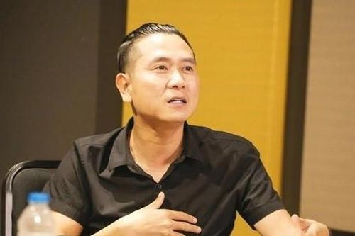 Hồ Hoài Anh đến trình diện, giải trình