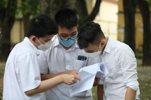 Điểm học bạ cao đáng ngờ: Vẫn dùng xét tuyển