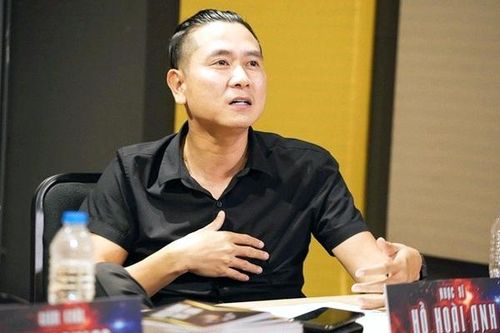 Hồ Hoài Anh gặp lãnh đạo Học viện Âm nhạc để giải trình