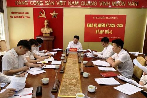 Quảng Ninh: Khai trừ khỏi Đảng 3 cán bộ thuộc Sở Y tế do sai phạm về đấu thầu