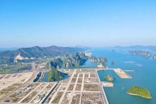 Triệu tập người tung tin về 'hòn non bộ' ở vịnh Hạ Long