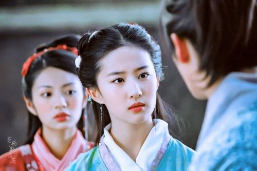Dẹp loạn trào lưu xâm hại nền phim ảnh trên TikTok Trung Quốc