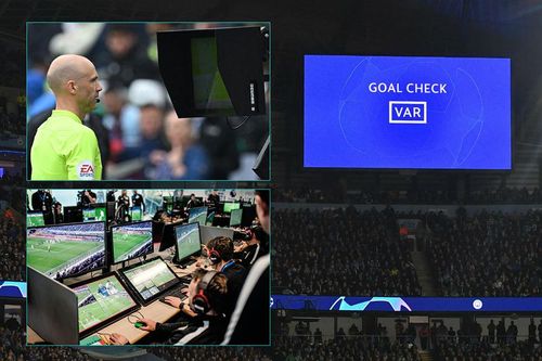 VAR: Công nghệ đốt tiền trong bóng đá