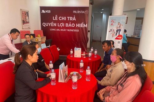 Prudential Việt Nam chi trả gần 1,9 tỷ đồng cho khách hàng tham gia bảo hiểm qua ngân hàng MSB