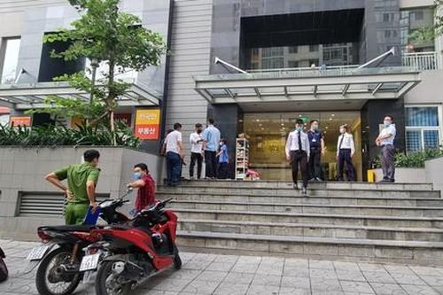Cô gái 21 tuổi tử vong sau khi rơi từ tầng cao chung cư ở TPHCM