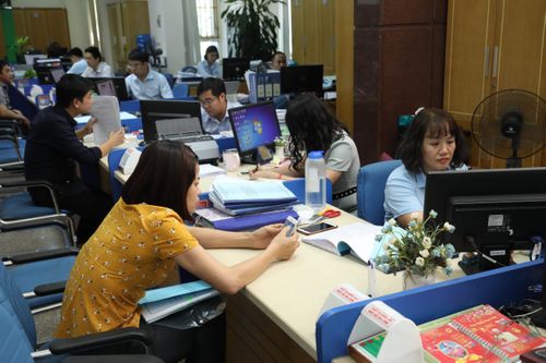 Báo động công chức, viên chức xin thôi việc: Vì đâu nên nỗi?