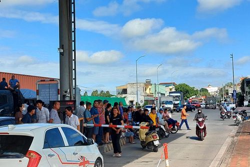 Thu phí tự động không dừng, nghiên cứu cho xe được trả tiền sau